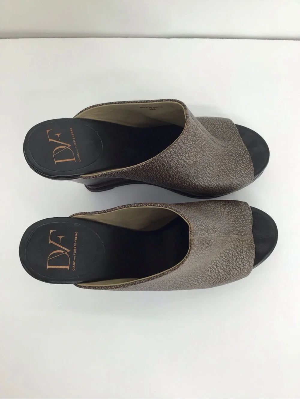Diane Von Furstenberg Odessa Leather Platform Wedge Pebble Brown Size 8